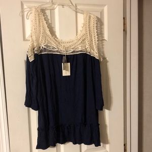 NWT cold shoulder top by Living Doll